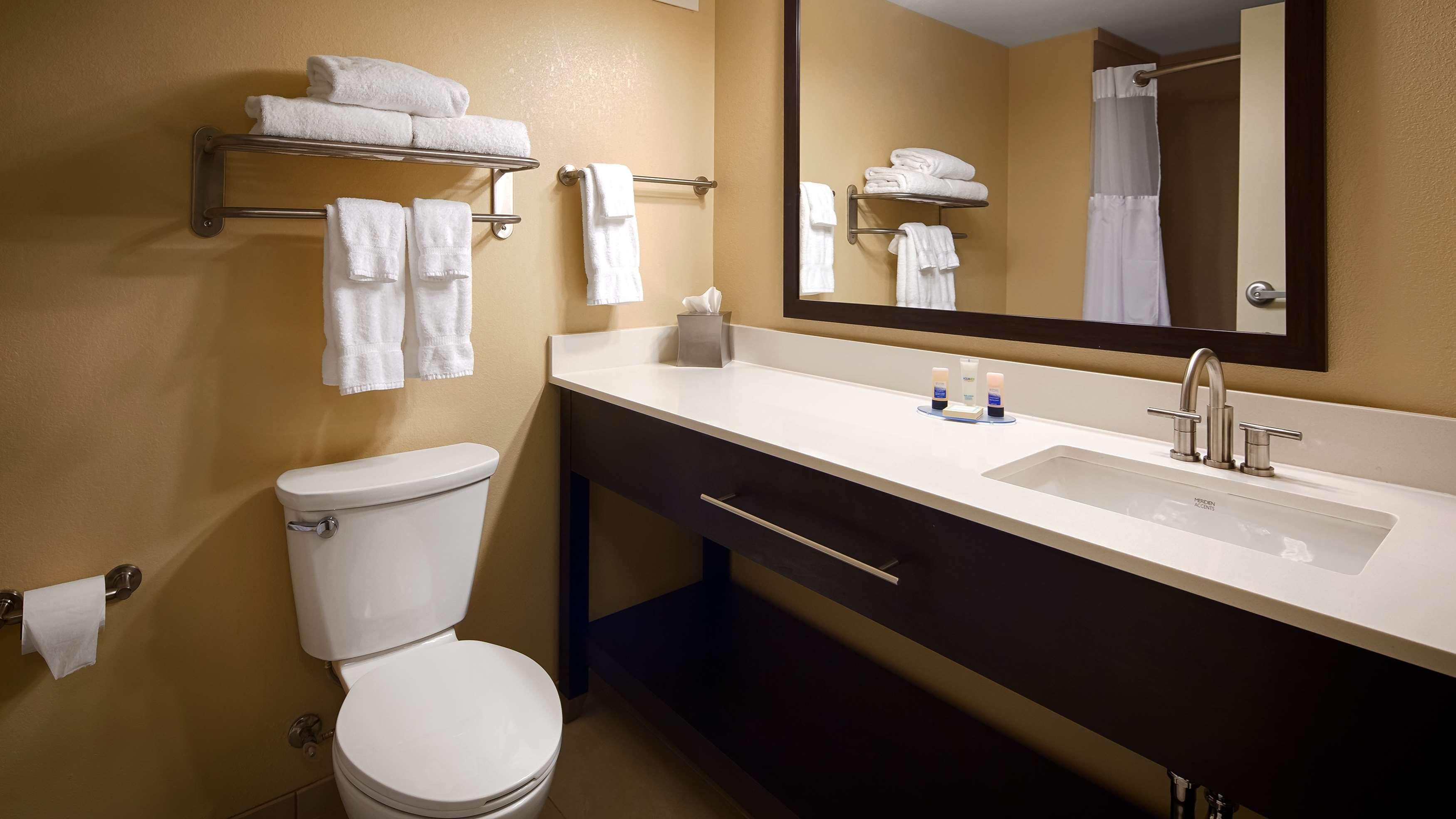 Best Western Plus Thornburg Inn&Suites Exterior foto