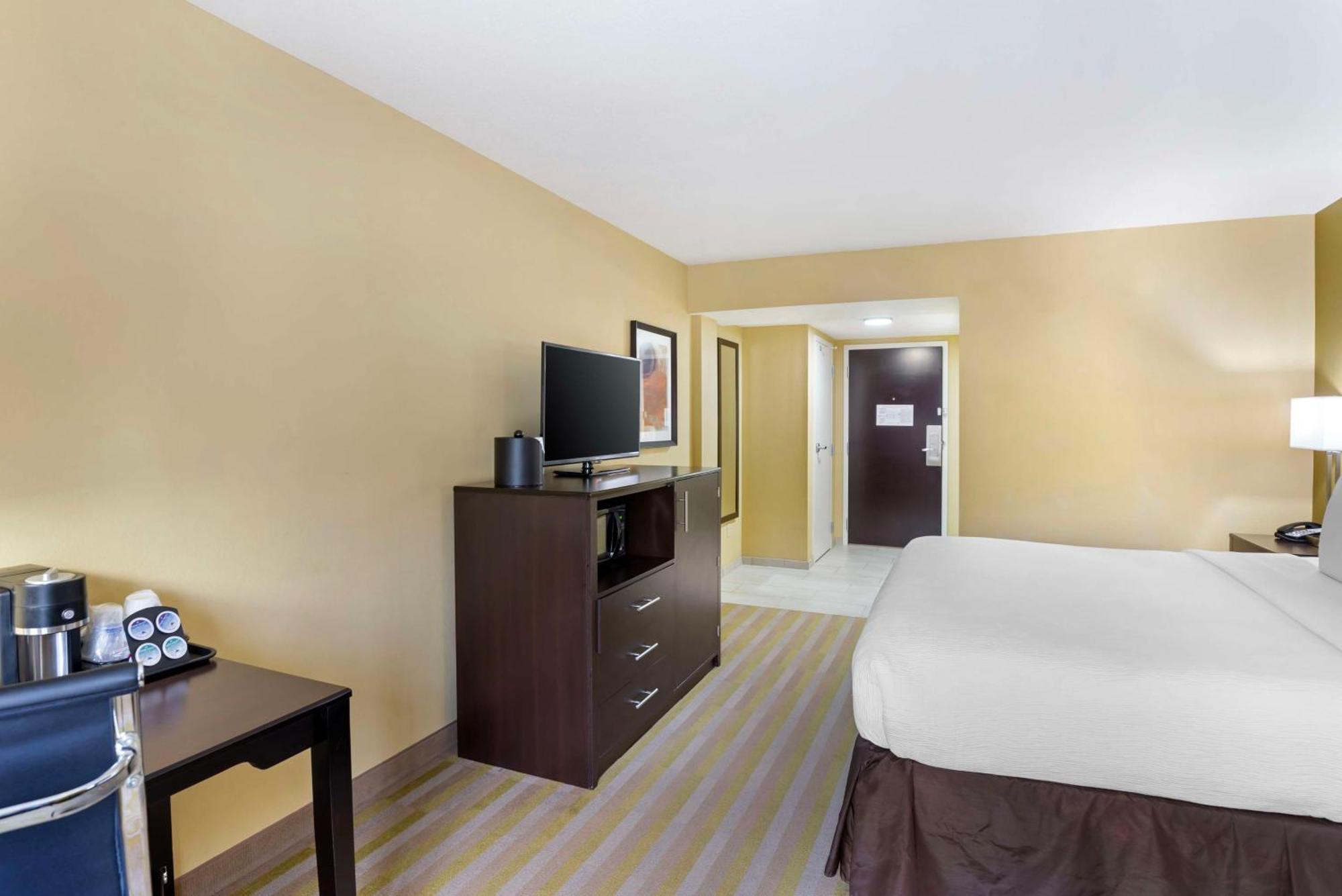 Best Western Plus Thornburg Inn&Suites Exterior foto