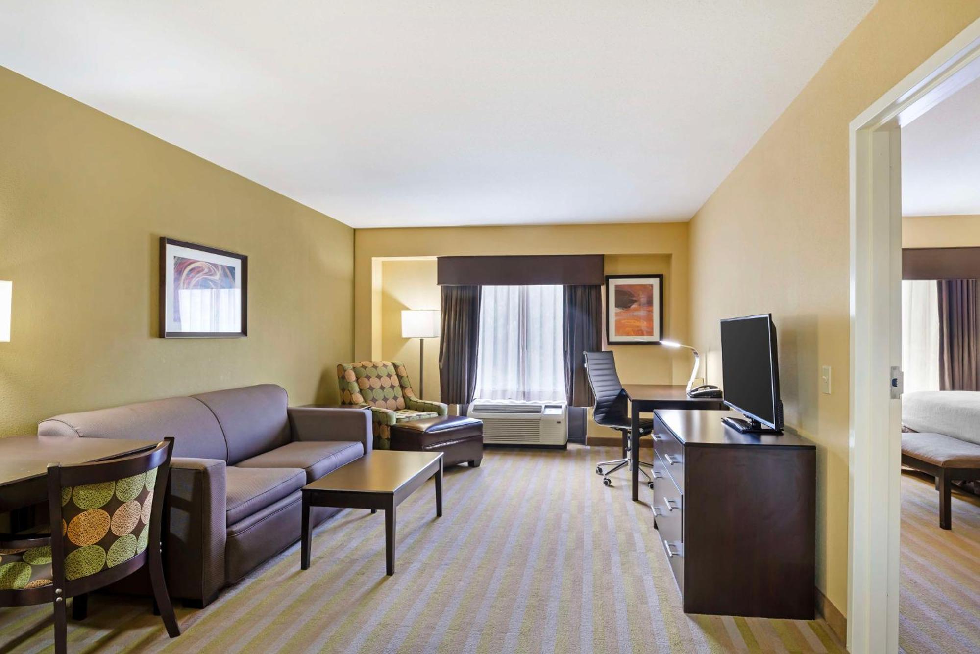 Best Western Plus Thornburg Inn&Suites Exterior foto