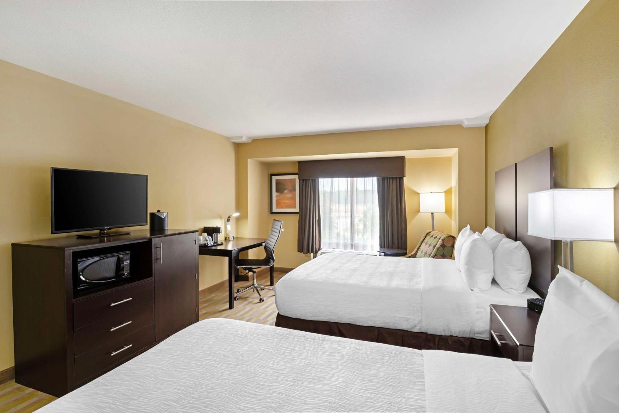 Best Western Plus Thornburg Inn&Suites Exterior foto